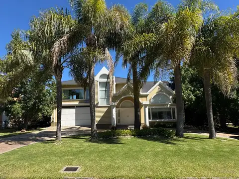 Casa en Venta de 4 dormitorios
