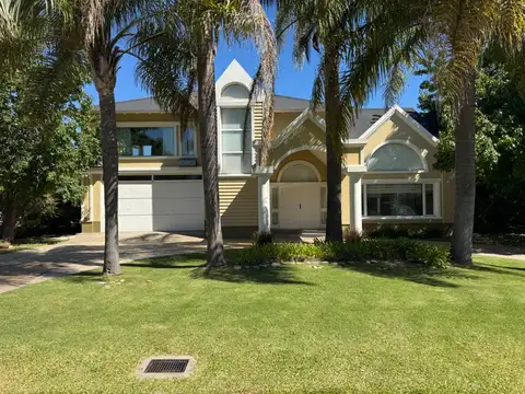 Almafuerte 1402 Francisco Alvarez