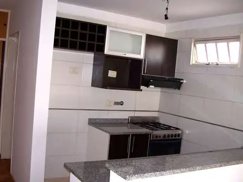 Bartolomé Mitre 4400, Piso 1