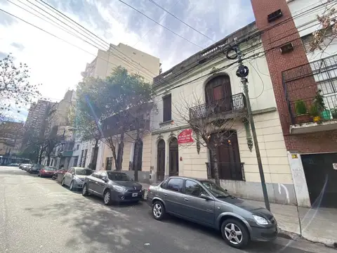 Bustamante y Sarmiento - Petit Hotel en Venta Ideal para construir - Almagro