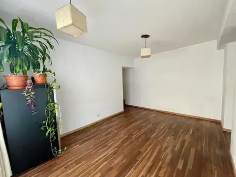 Departamento en Alquiler en Chacarita, $ 1.025.000