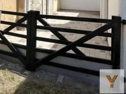 Depto Tipo Casa en Venta de 3 ambientes