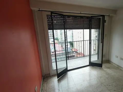 Departamento en Venta en Caballito Sur, USD 120.000