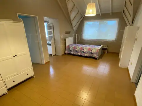 Casa en Alquiler en El Ombú, USD 1.350