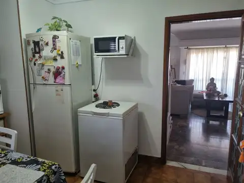 Departamento 4 ambientes con 2 baños