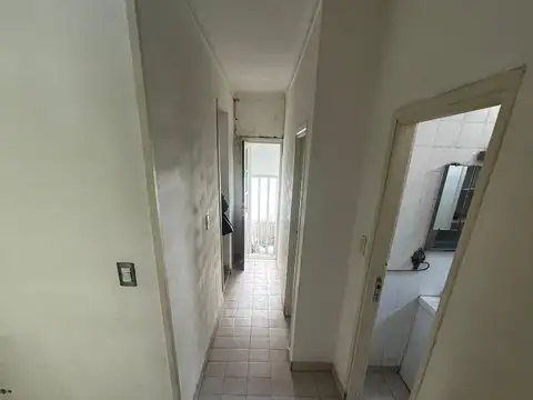 Depto Tipo Casa 5 ambientes con 2 baños