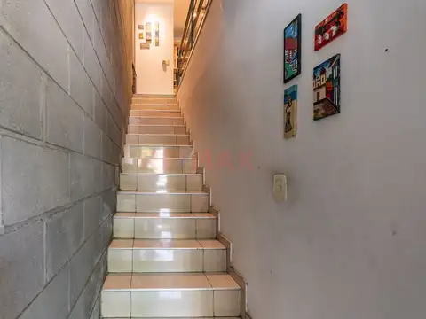 Depto Tipo Casa en Venta de 4 ambientes