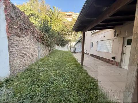 Depto Tipo Casa en Alquiler de 2 dormitorios