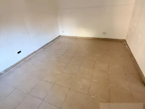 Depto Tipo Casa en Alquiler al Este