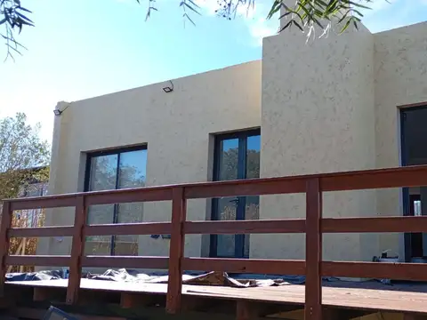 VENTA CASA 2 DORMITORIOS VISTA CARLOS PAZ