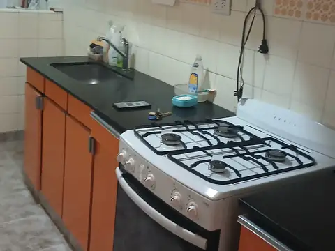 2 AMBIENTES CON BALCÓN. VISTA AV. STA FE. BOTÁNICO
