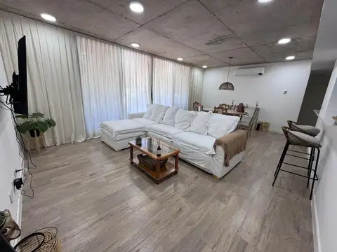 Departamento en Venta con 2 cocheras