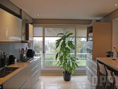 Departamento en Venta con 2 cocheras