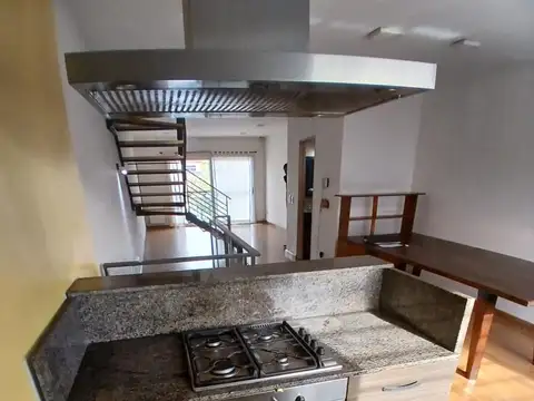 PH en alquiler en Bernal