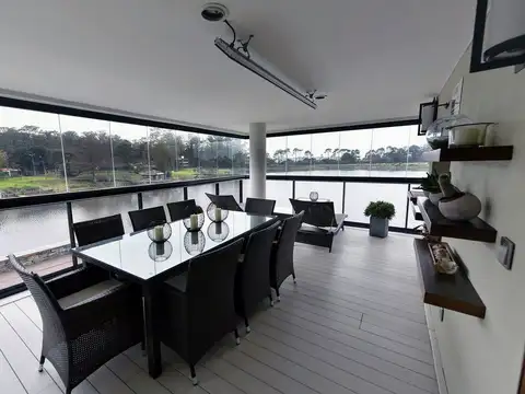 Departamento en Venta con 2 cocheras