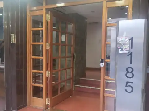 Av Belgrano 1100, Piso 5