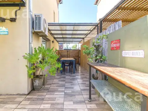 Casa en venta 3 dormitorios, jardín y cochera en Barrio Cerrado Los Fresnos San Fernando