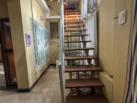 Depto Tipo Casa en Venta de 2 ambientes