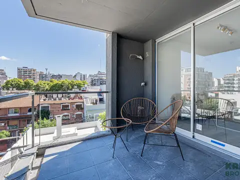 Treinta y Tres Orientales 215 Piso 1 A, entre Av. Belgrano y Quito