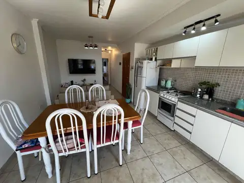 Avenida Belgrano 4000, Piso 1