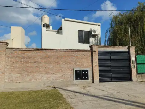 DEPARTAMENTO PLANTA ALTA ZONA UNIVERSIDAD DE LUJAN