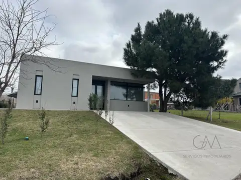 Casa en alquiler en Rumencó Joven