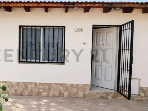 VENTA DE CASA EN BARRIO 8 DE MAYO, LAS HERAS, MENDOZA. ID: 341791