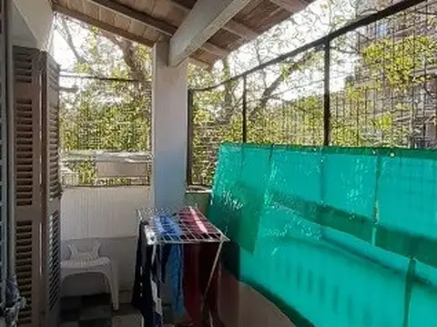 Nicolas Avellaneda 1000, Piso 1