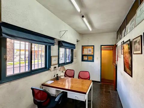 Galpon en Alquiler 19  mts Fondo