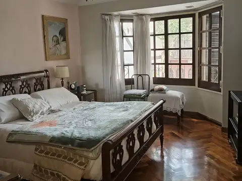 Casa 6 ambientes con 3 baños