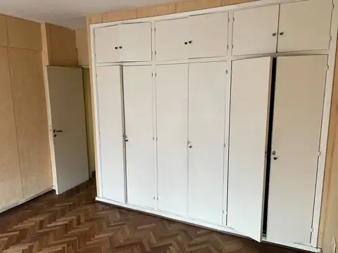 Departamento 4 ambientes con 3 baños