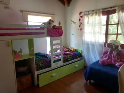 Casa en venta 5 ambientes Barrio Las Nazarenas, Villa Rosa