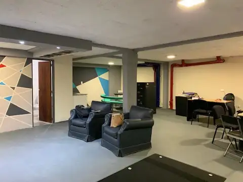 Oficina en Venta al Norte