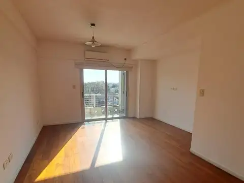 Departamento en Alquiler en Lanús Oeste, $ 410.000