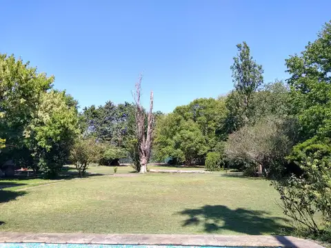 Quinta en Venta en Loma Verde, USD 220.000