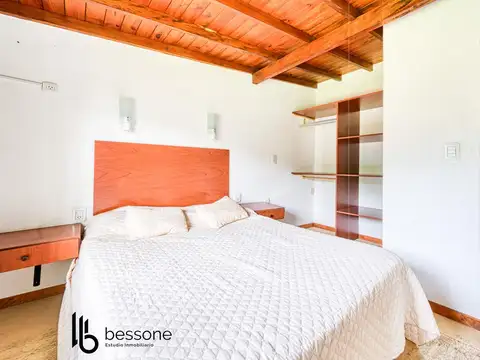 Depto Tipo Casa en Venta con 3 cocheras