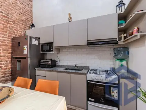 Depto Tipo Casa en Venta en Floresta Sur, USD 110.000