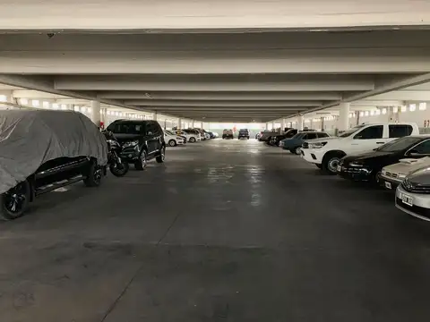 Cochera en Venta con acceso Rampa Fija