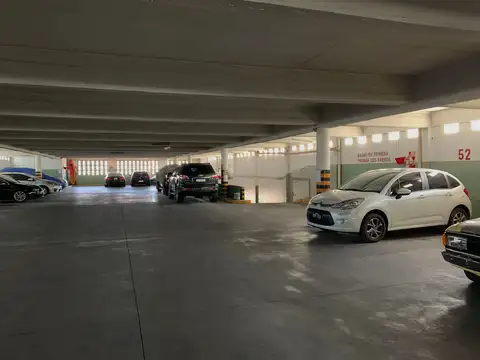 Cochera en Venta Cubierta