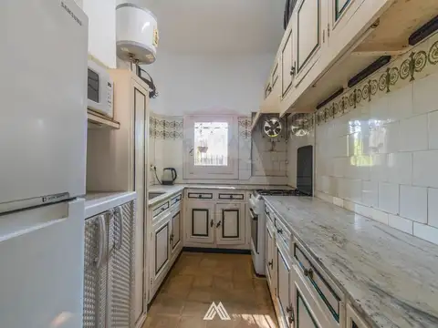 Casa en Venta con 1 cochera