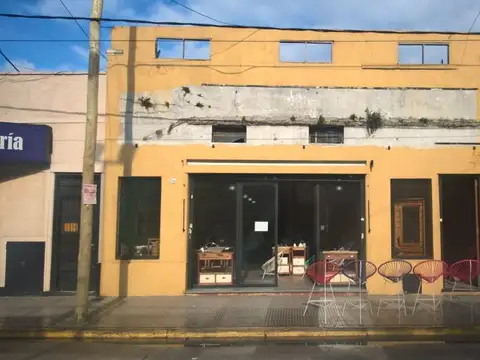 LOCALES - A LA CALLE - VALENTÍN ALSINA, GRAN BS. AS. SUR