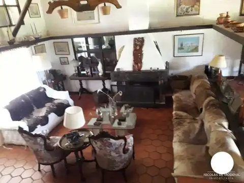 Casa 6 ambientes con 3 baños