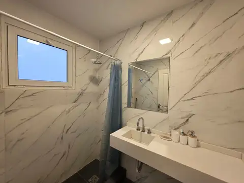 Departamento en Alquiler en Recoleta, $ 650.000