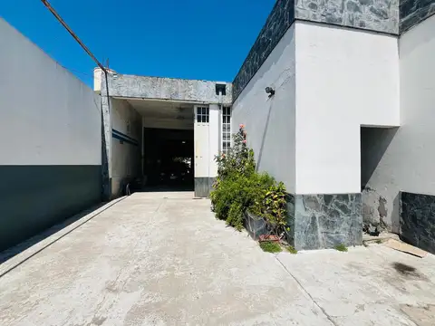 Galpon en Venta en La Plata, USD 226.000