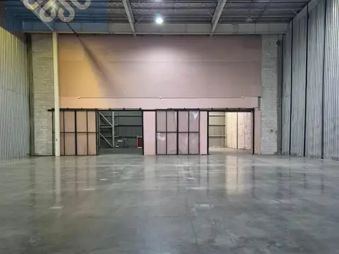 Depósito en Alquiler en predio logístico cerrado de 3.200 m2