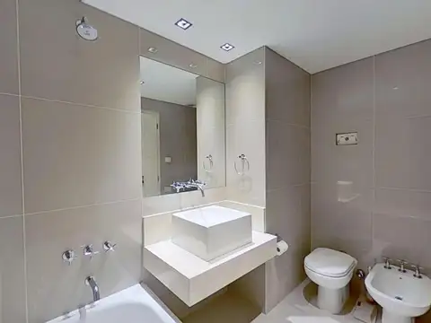 TRIPLEX PISO 11 FTE COCHERA APTO CREDITO