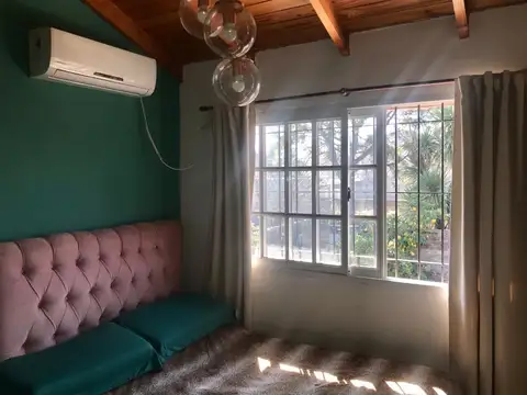 Soler N°630 e/ Algarrobo y pin