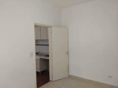 Depto Tipo Casa en Alquiler de 2 ambientes