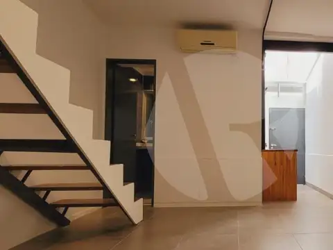 Depto Tipo Casa en Venta en Palermo, USD 93.000