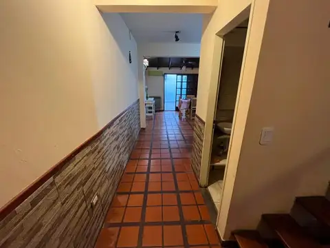 Depto Tipo Casa en Venta de 3 ambientes